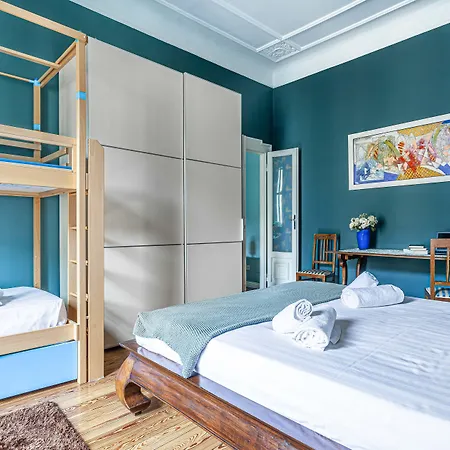 Joivy Elegant Flat With Balcony Appartamento Milano