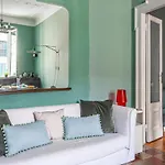 Daire Joivy Elegant Flat With Balcony *