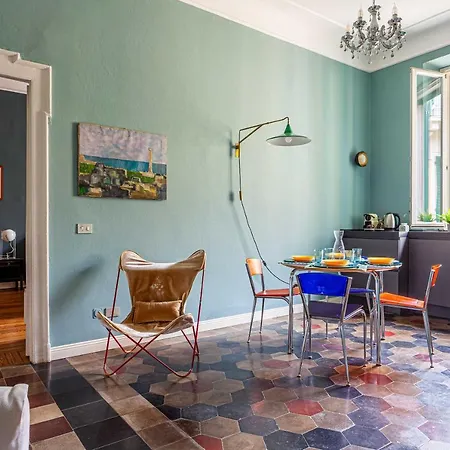 Joivy Elegant Flat With Balcony *