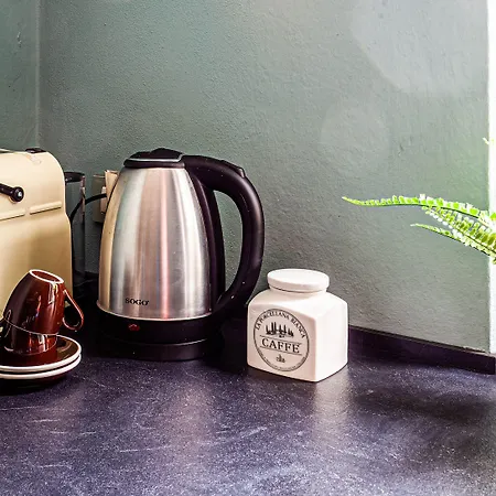 Apartament Joivy Elegant Flat With Balcony Mediolan